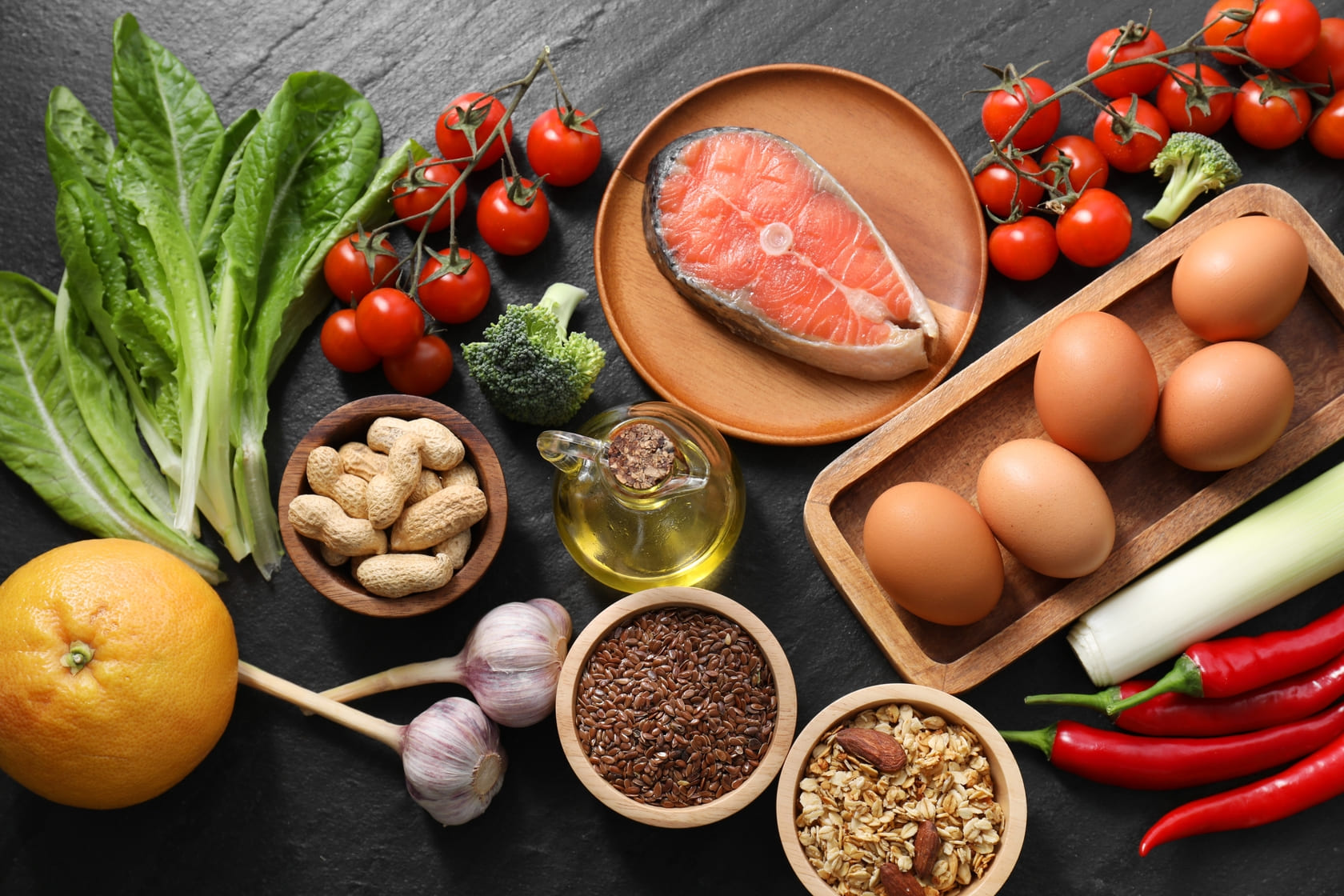 Variedad de alimentos considerados saludables.
